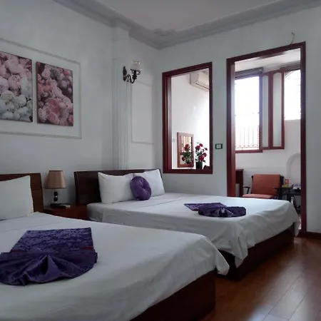 Iris Legend Hotel